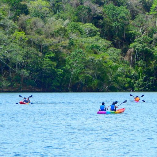 lAGUNA AZUL 1